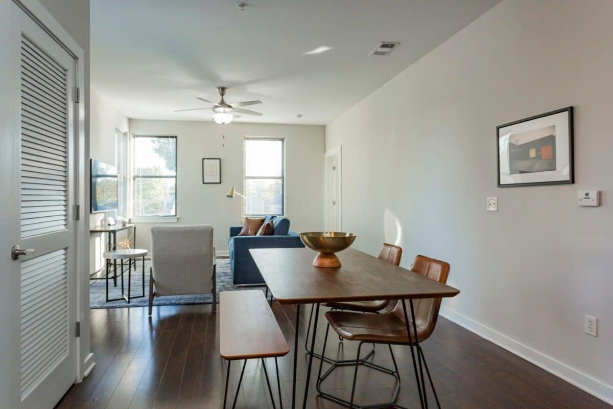 Apartment Cozysuites Music Row Stylish 2br Free Parking 44