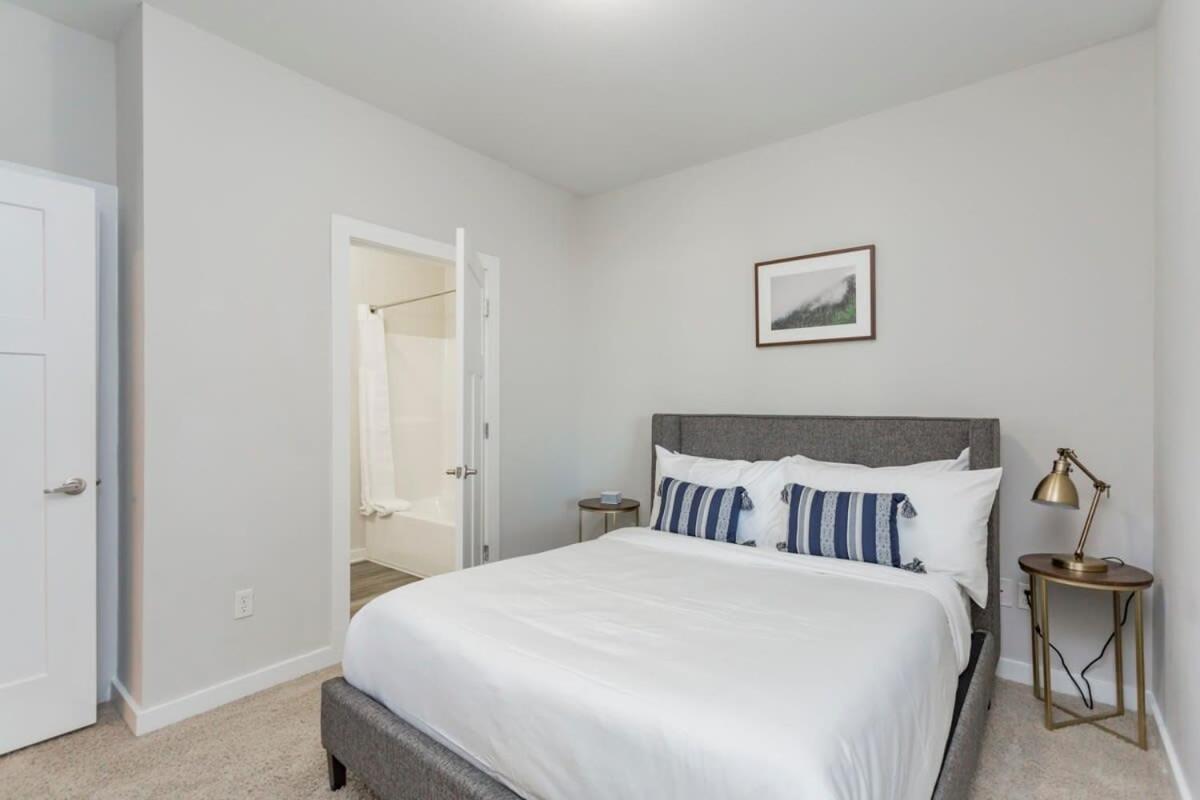 Cozysuites Music Row Stylish 2br Free Parking 44 Nashville